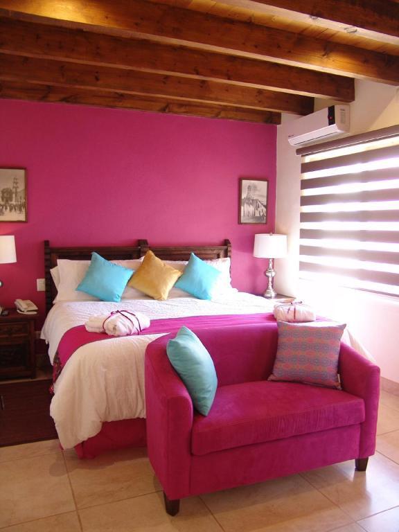 Casa Del Tio Hotel Boutique San Miguel de Allende Kamer foto A bedroom at the hotel